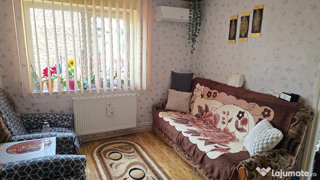 Vand apartament 3 camere in Deva, zona Gojdu, etaj 3, doua bai