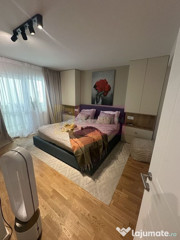 Vanzare apartament 4 camere bd Decebal, metrou