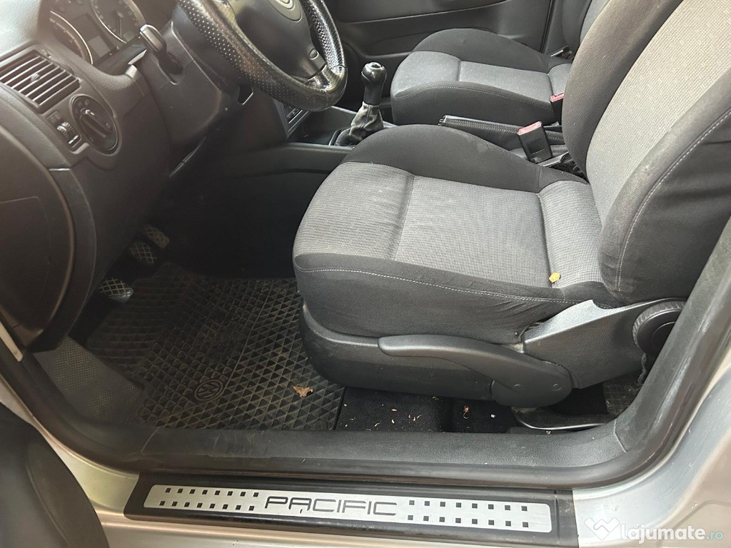 Vând VW Golf 4 Pacific – 1.4 benzină, 2003