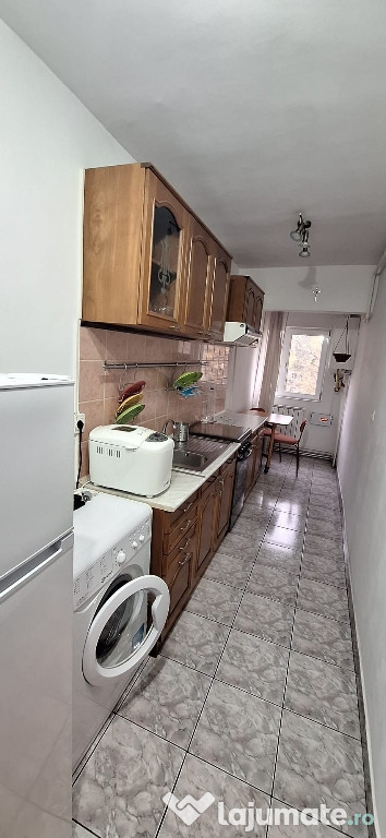 Inchiriez Garsoniera