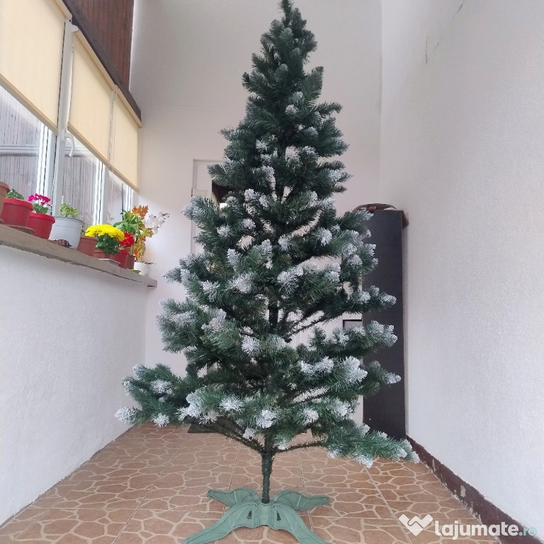 Brad artificial impecabil