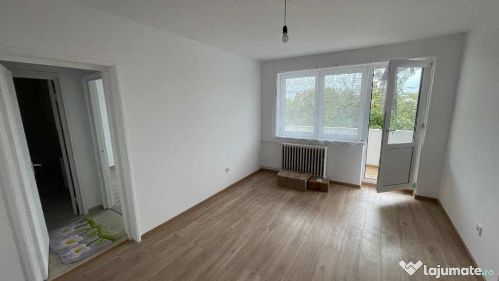 Apartament 3 camere zona Tomis III - City Park Mall, Constan