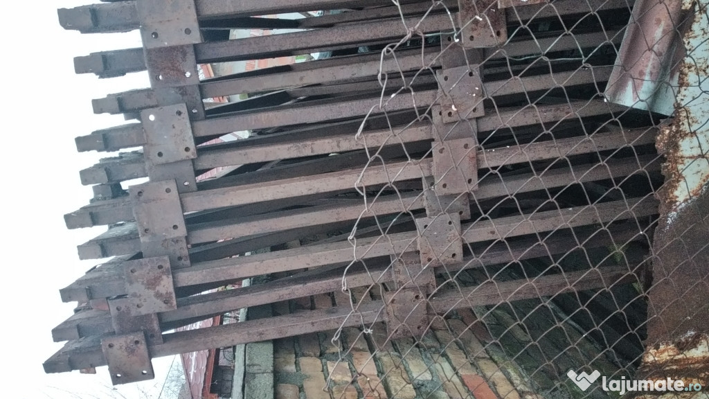 Confectie metalică ușoară