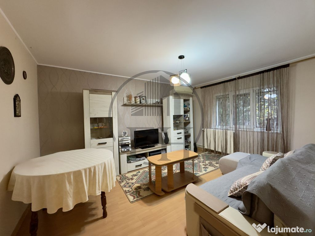 Apartament 3 camere de vanzare Constanta, zona Inel I