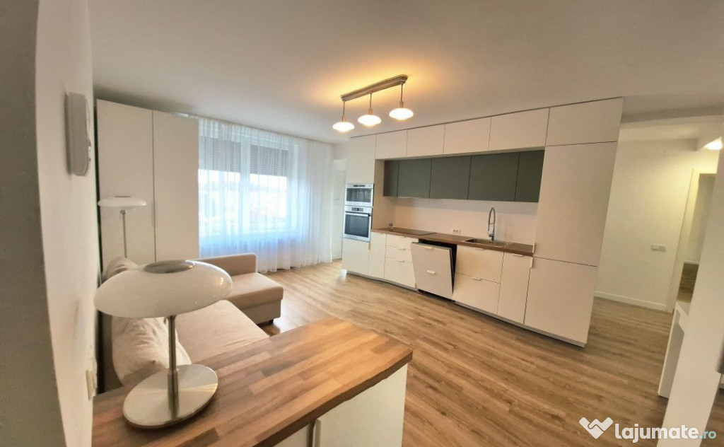 Apartament 3 camere in Doamna Stanca