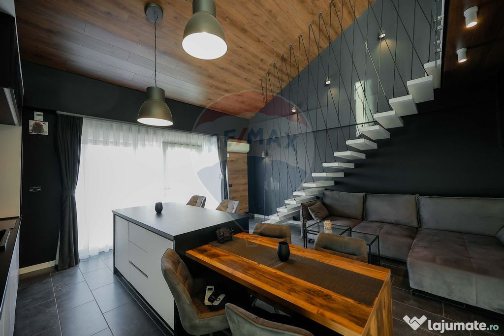 Penthouse tip Loft, 3 camere, pe două niveluri, cu teras...