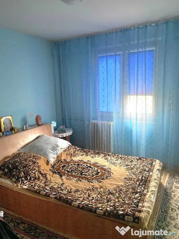 Apartament 3 camere 70mp – Bulevardul 1 Decembrie 1918