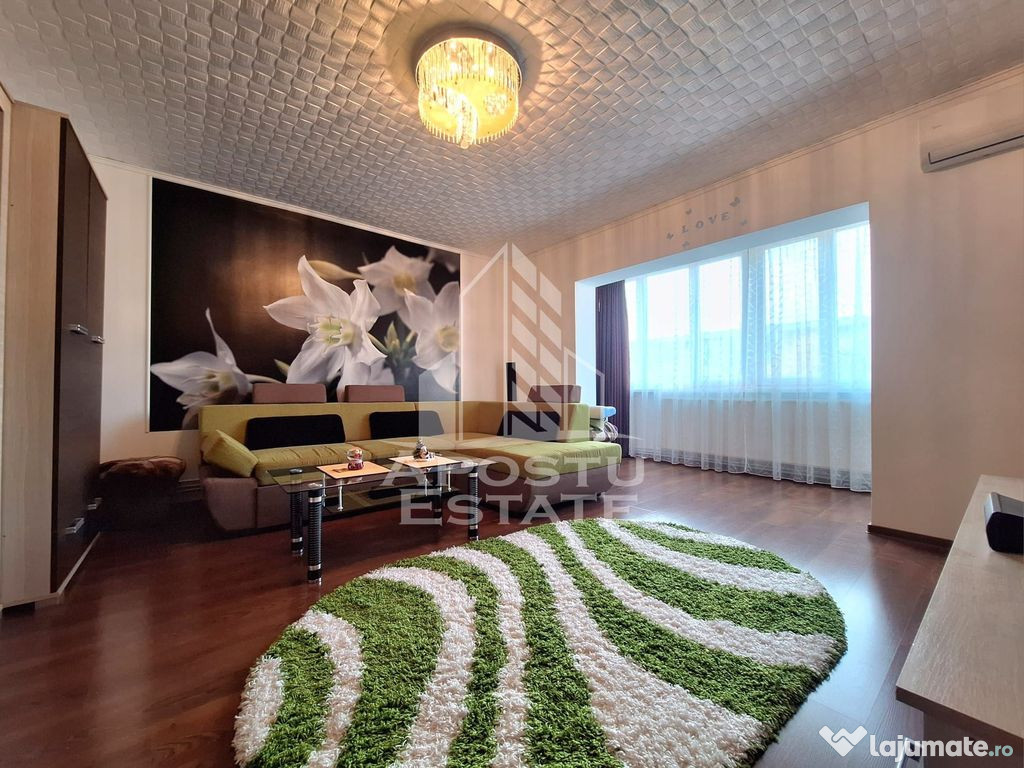 Apartament cu 3 camere, 80 mp utili, Boul Rosu