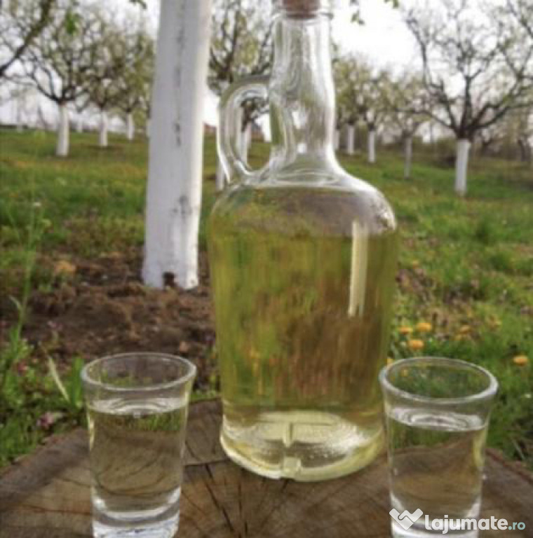 Vand tuica de prunde calitate superioara