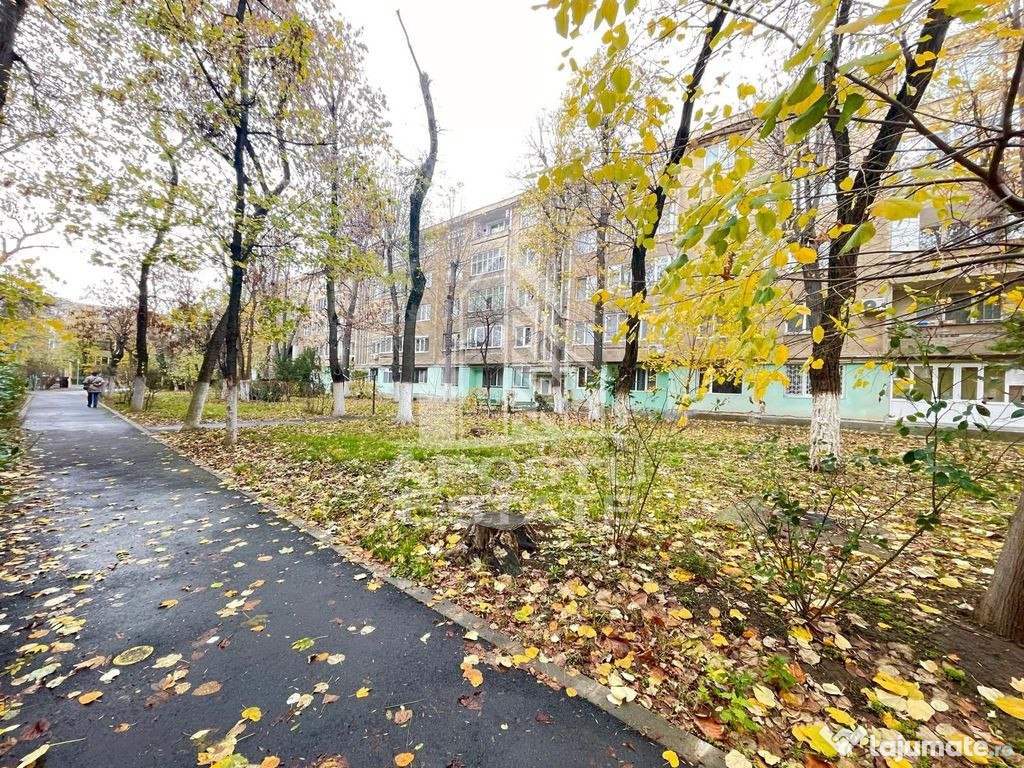 Apartament 3 camere - Zona Podgoria, Lic. Informatica