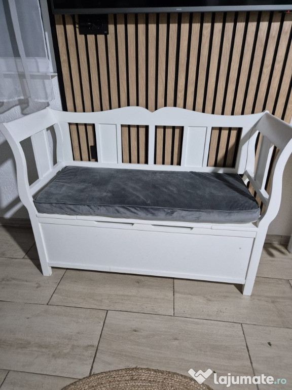 Banca Jelling cu spatiu de depozitare