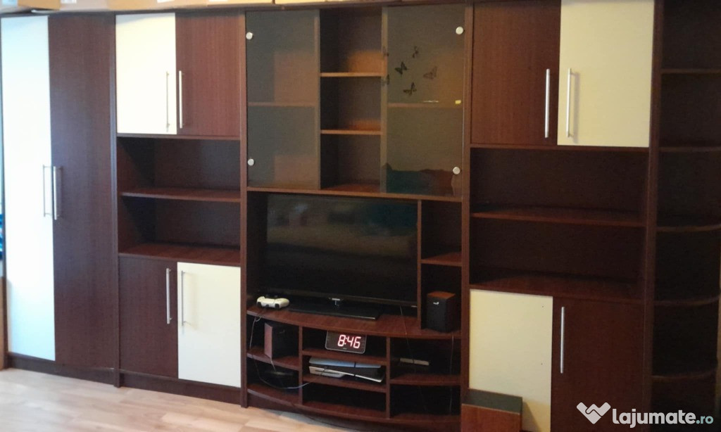 Vand mobila sufragerie