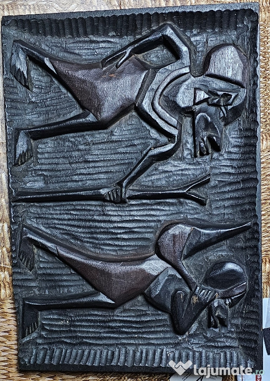 Tablouri vechi lemn sculptat