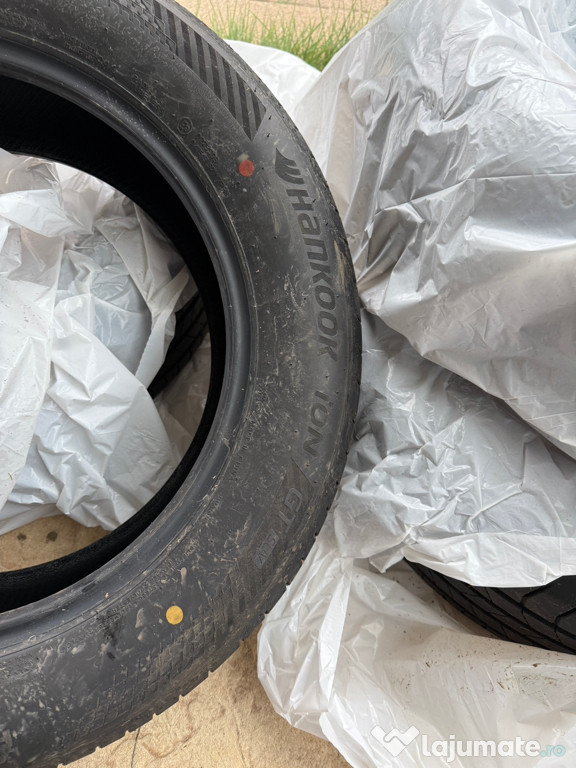 De vânzare Cauciucuri hankook Ion GT 215/60/17
