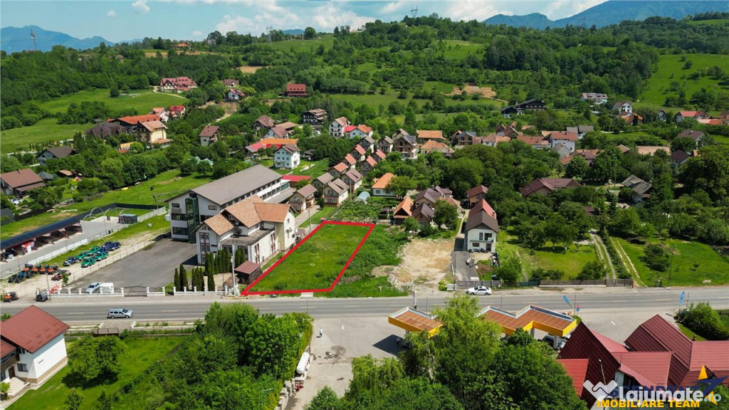 Intravilan, aria castelul Bran,utilitati,acces apreciabil: F