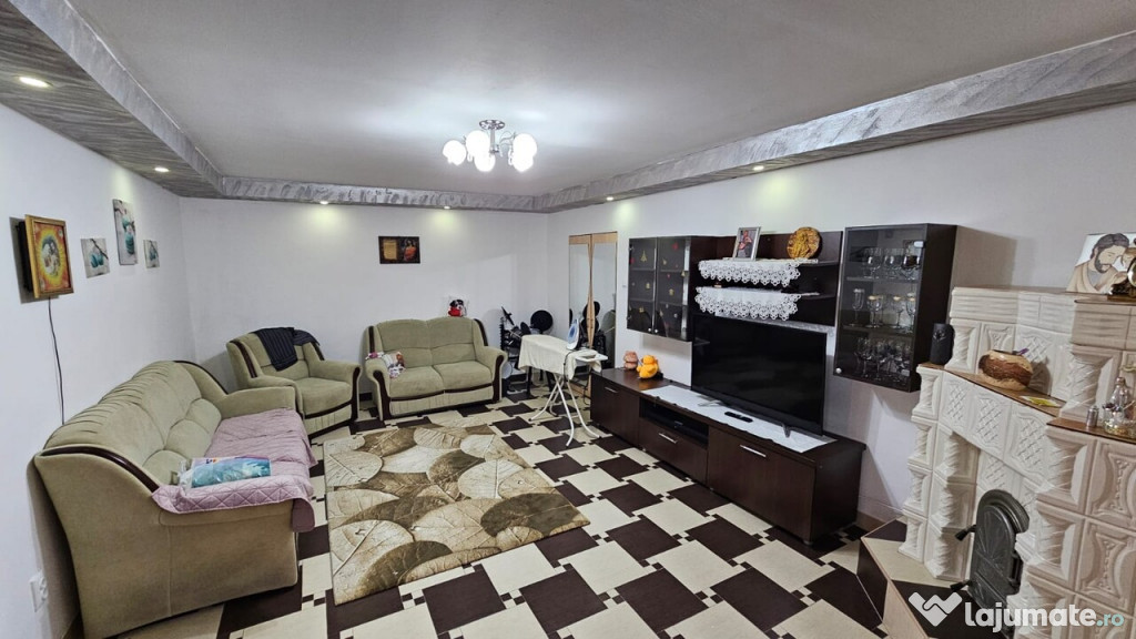 URGENT-Zona AFI Palace casa 2007 parter 3 cam.-109000 euro