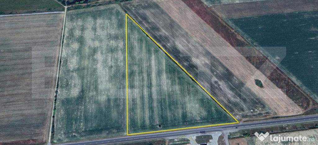 Teren extravilan de vanzare, 32300 mp, zona Lucian Blaga