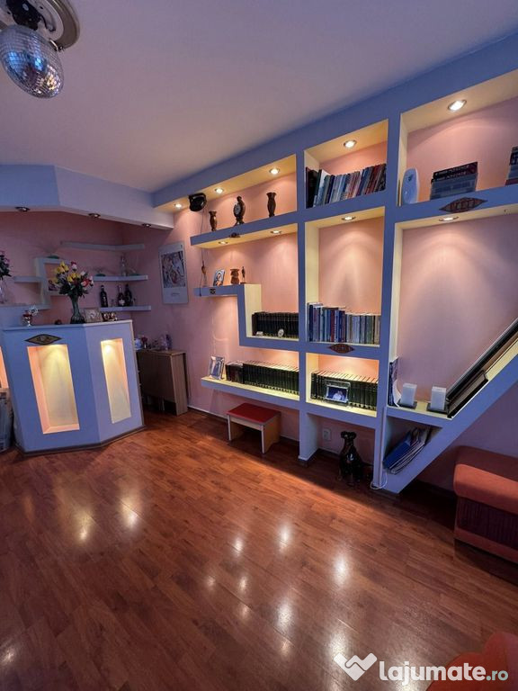 APARTAMENT 3 CAMERE RAHOVA ANTIAERIANA 61 MP