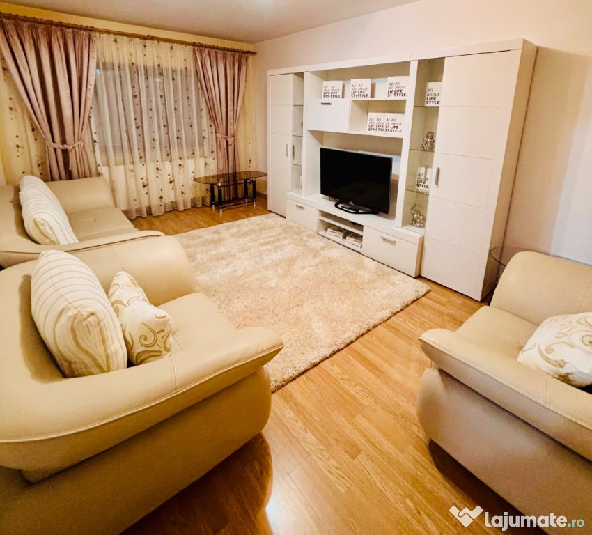 Închiriez apartament cu 3 camere in Mioveni, zona Robea, etaj 1