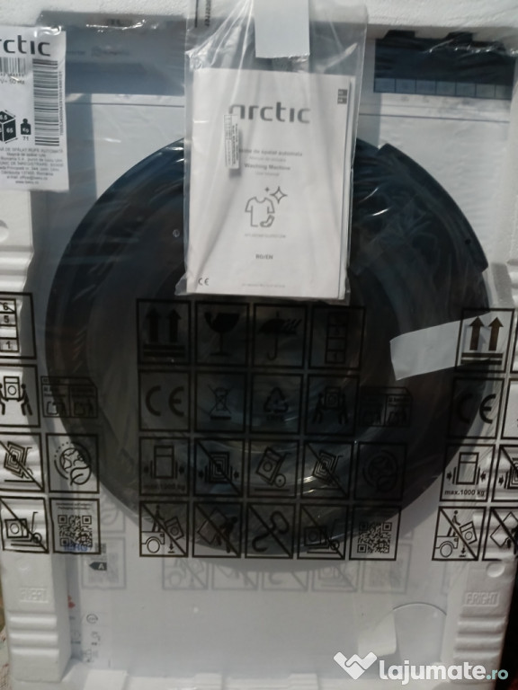 Mașină Arctic nouă