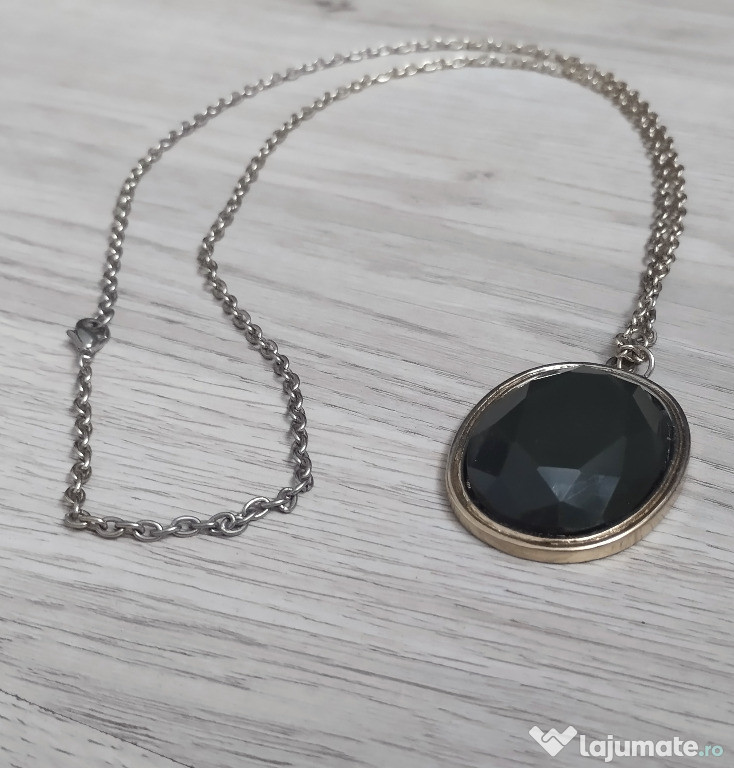 Colier cu piatra