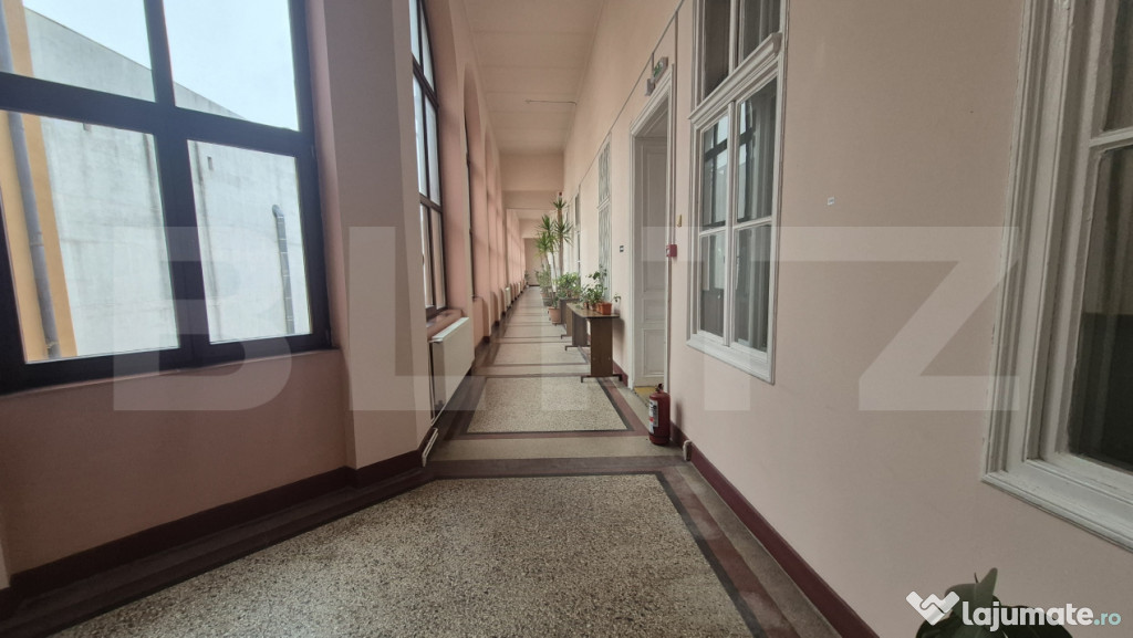 Birou de inchriat, 93 mp, zona ultracentrala