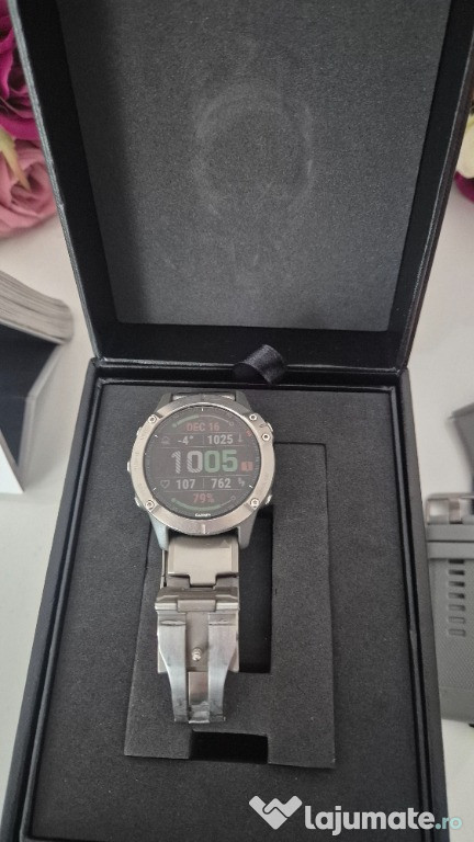Ceas garrmin fenix 6 titan saffirre