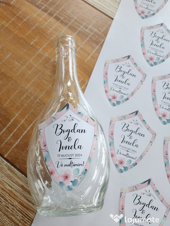 GRAFICA Invitatii Etichete Carti de vizita EDITARE foto REEL promovare