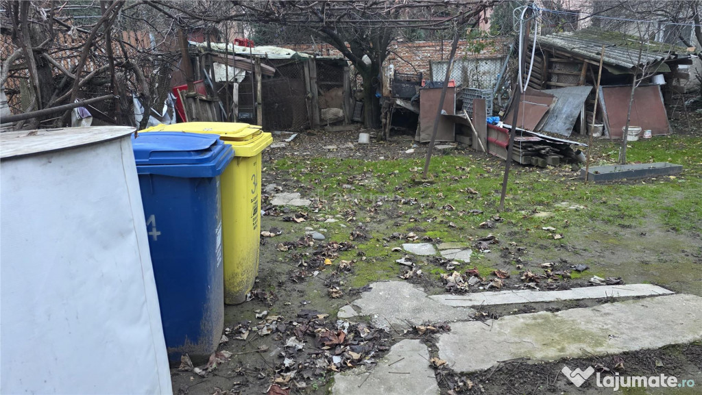 Casa demolabila, teren 293 mp - zona centrala - liceul Traia