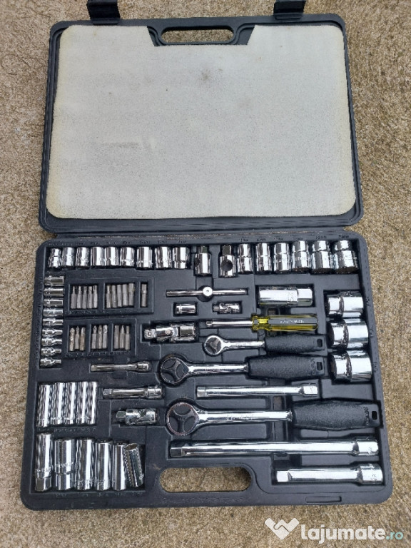 Trusa tubulare , cricketi