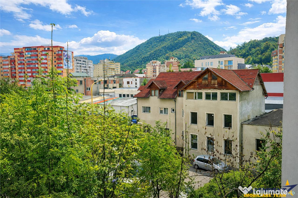 Apartament 3 camere cu terasa, vedere spre Tampa, Astra, Bra