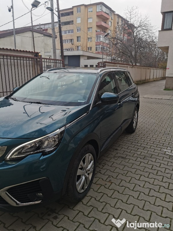 Peugeot 5008 1.2 automat