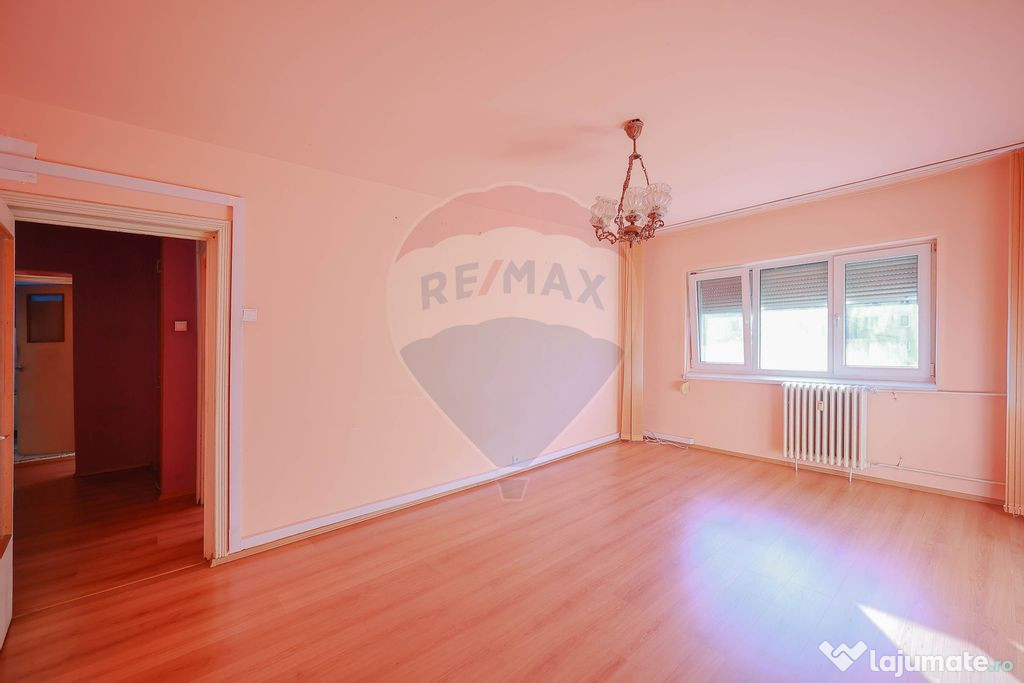 Apartament decomandat cu 2 camere de vânzare – Zona Dacia