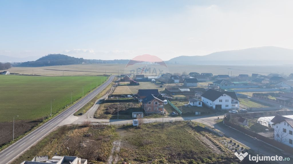 Lot de casă 685 mp I Poiana Crăițelor I Bod