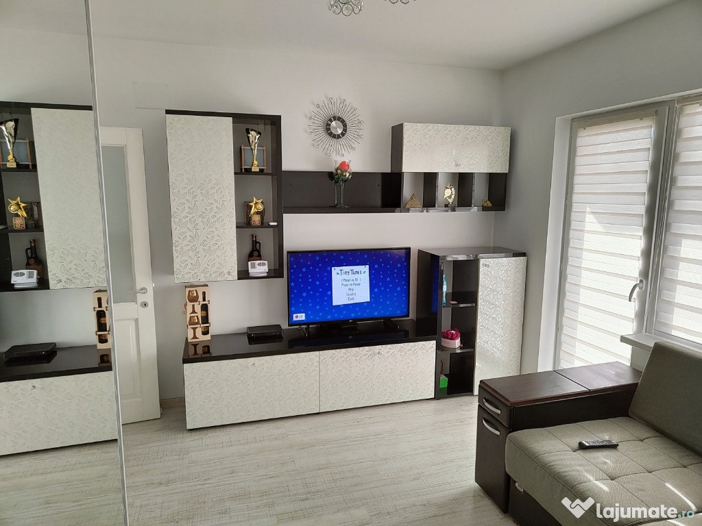 Pers fizica inchiriez apartament mobilat -utilat modern loc de parcare