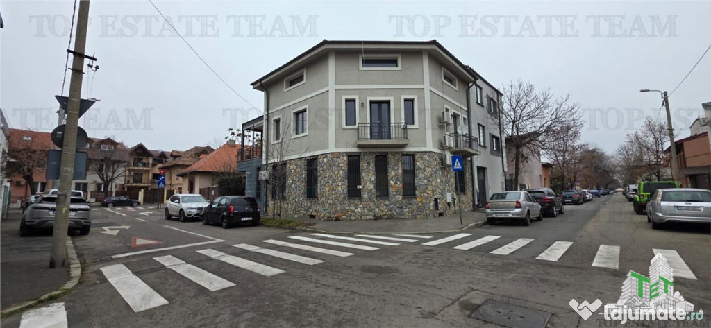 Casa individuala de – zona Domenii