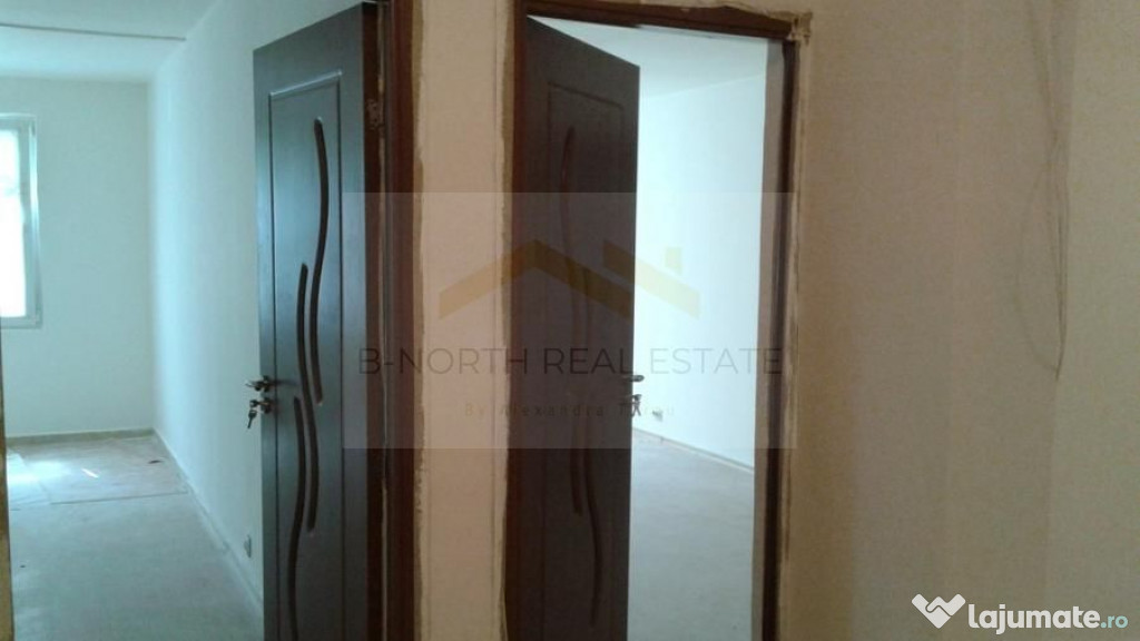 Apartament parter 5 camere, central – Piața Crângași...