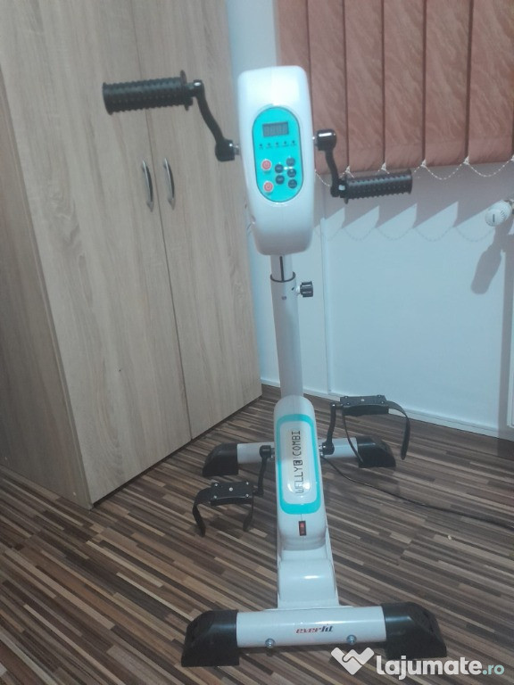 Vand bicicleta electrica pentru persoane cu dizabilitat