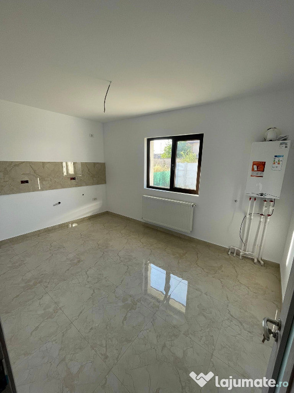 Casa cu 3 camere pe parter|Clinceni