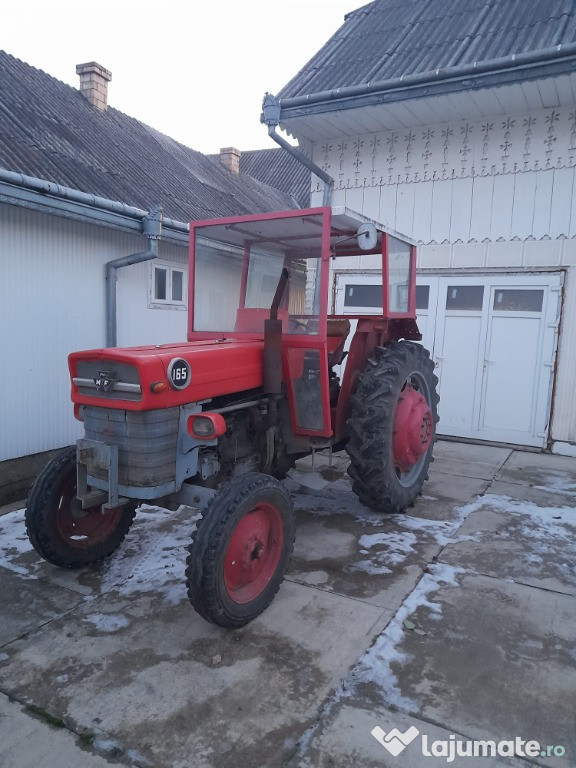 Vand tractor Massey Ferguson si utilizaje