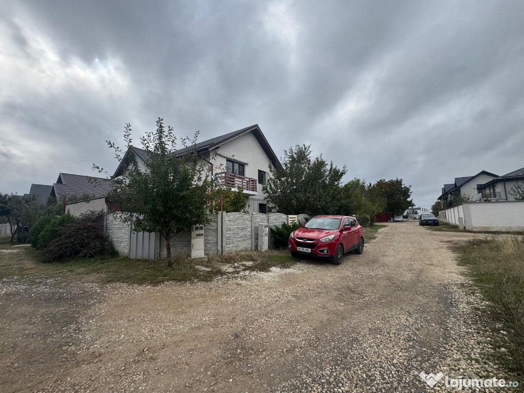 Casa tip duplex P+1E ~ 3 camere 2 bai ~ teren 200mp