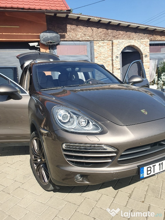 Porsche Cayenne 2012