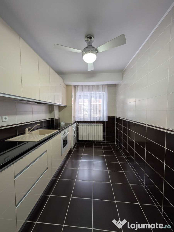 APARTAMENT 1 CAMERA ZONA STEJARULUI