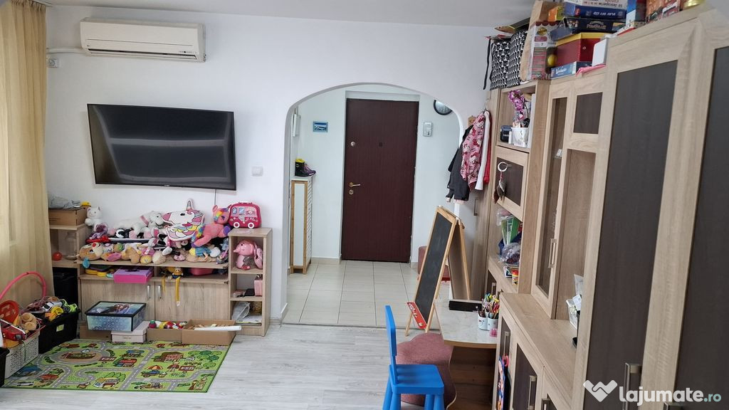 2 Camere Bd 1 Decembrie Renovat Mobilat Utilat Sector 3