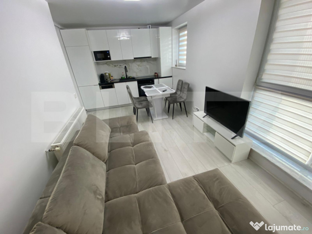 Apartament 2 camere, 47 mp + 2 terase 39 mp, intermediar, Gr