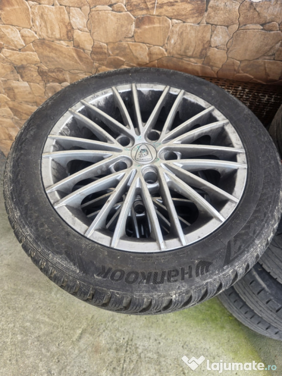 Jante aliaj cu cauciucuri de iarna 205 55 16