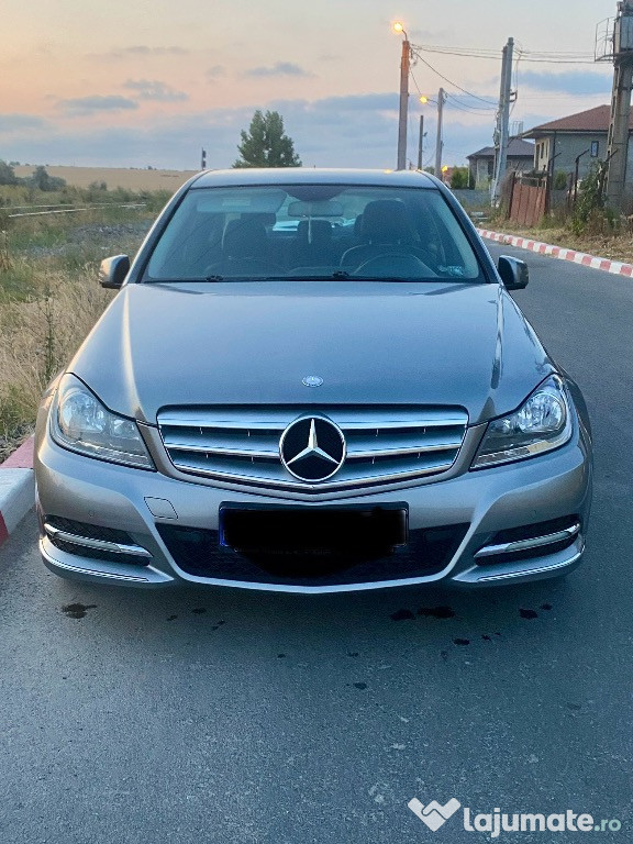 Mercedes Benz C220