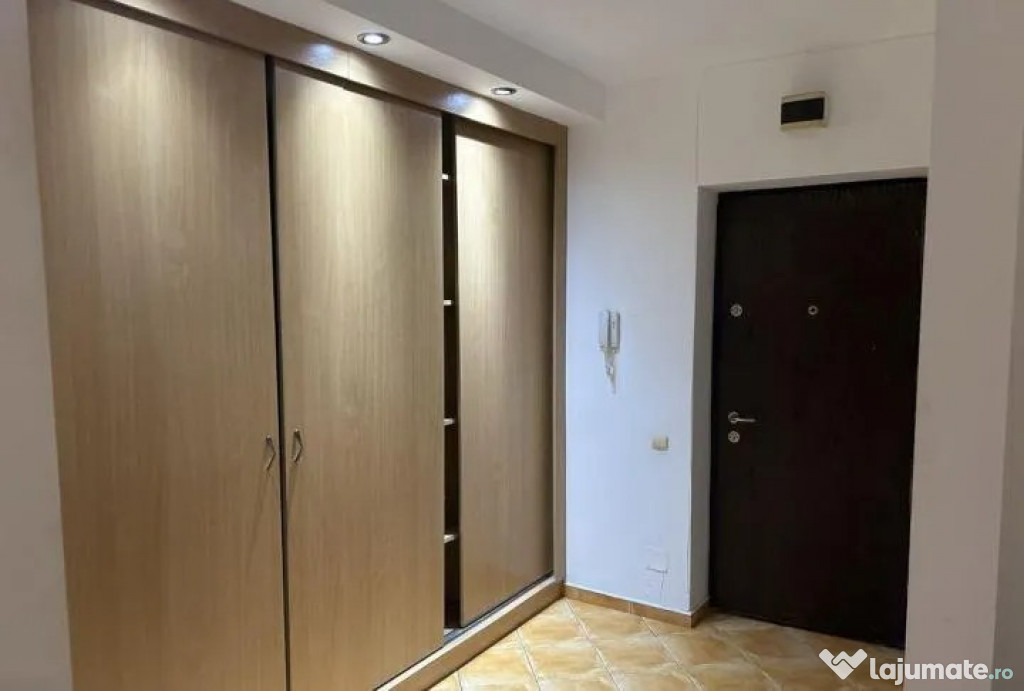 Vitan mall open space etaj 2