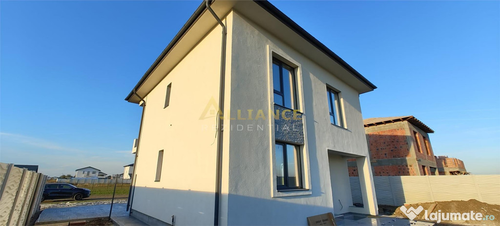 Casa individuala - 4 camere - 3 bai - 110 mp utili