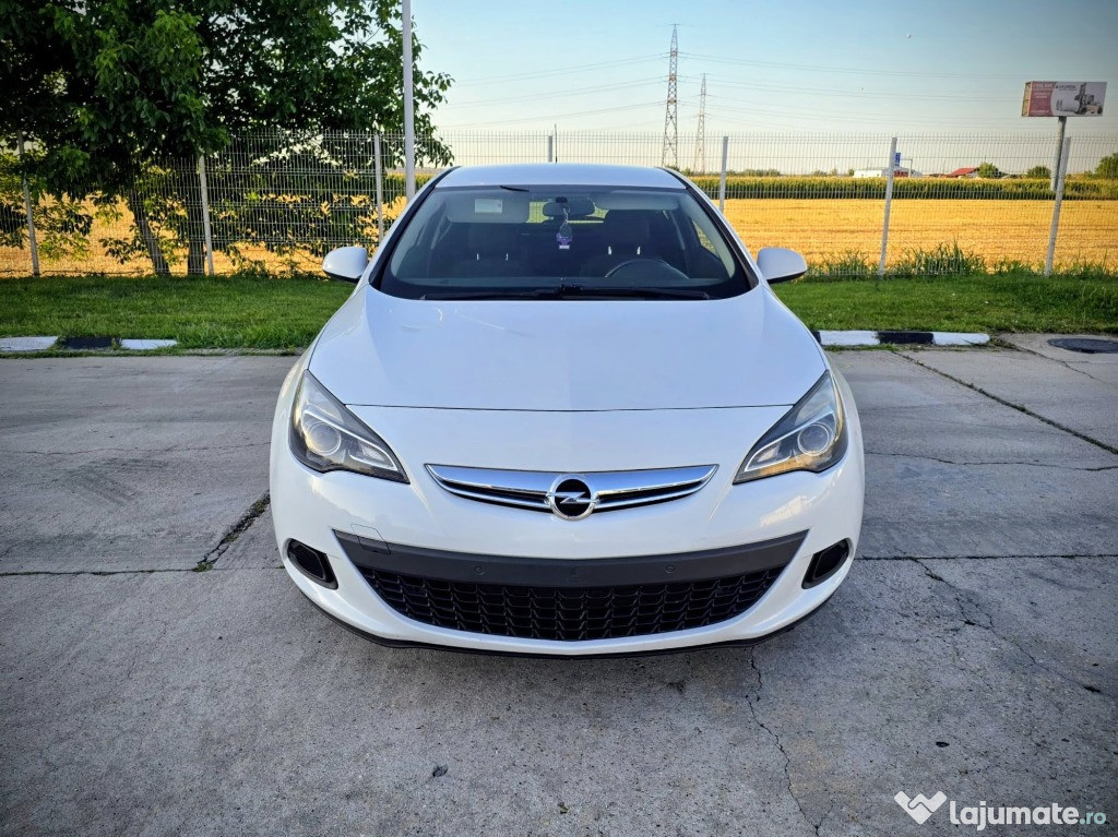 Opel Astra J GTC 1686